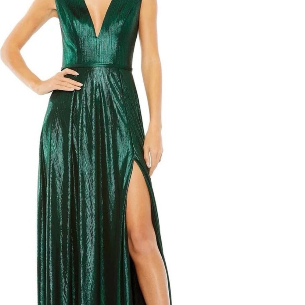 Mac Duggal green gown